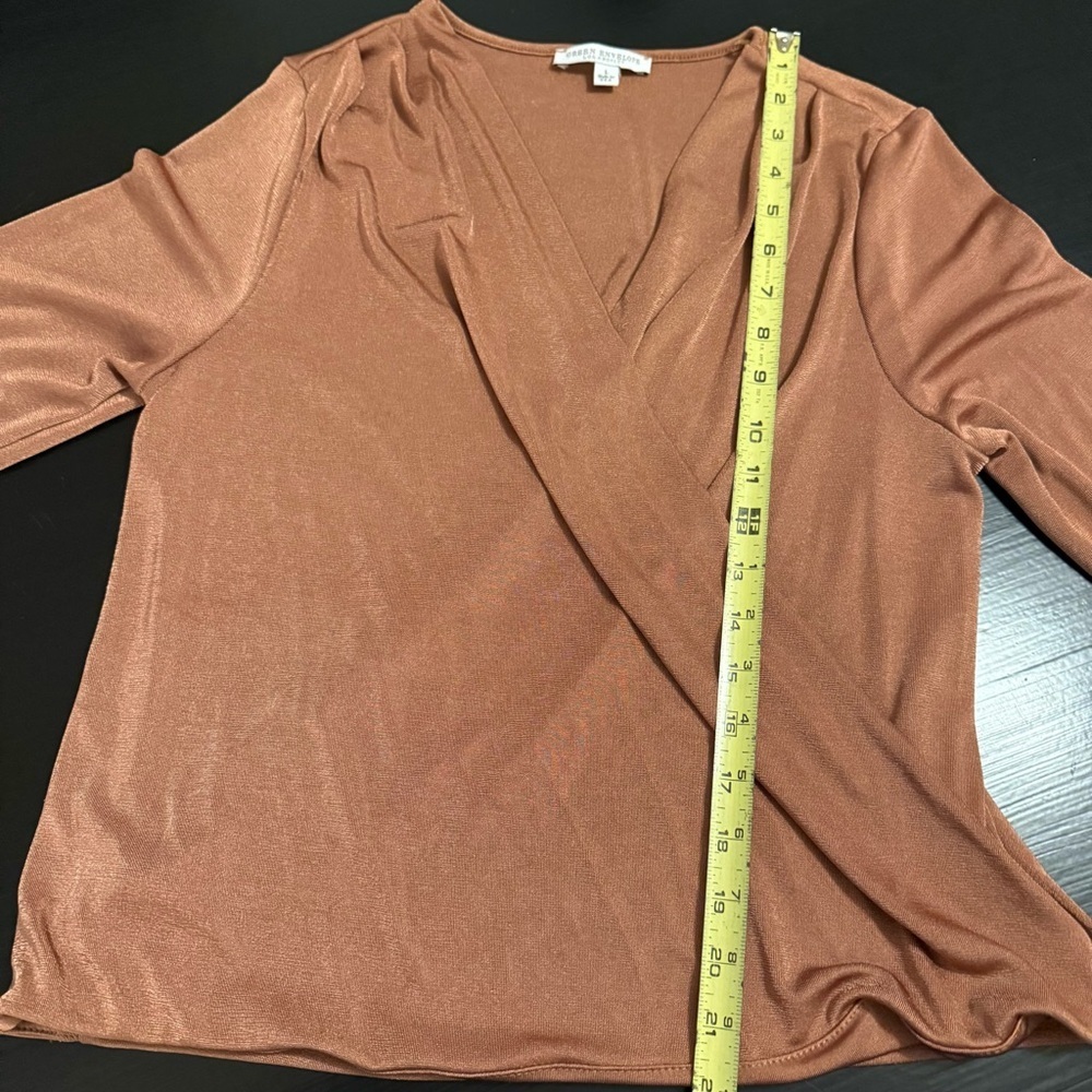 Green Envelope Copper Wrap Blouse - Picture 3 of 6